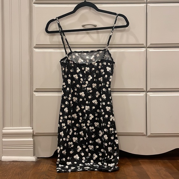 Summer mini dress - Picture 2 of 3